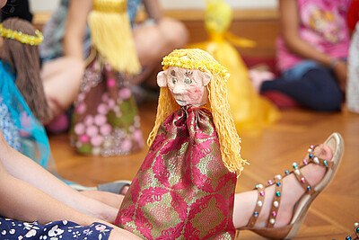 Kinderaktion &quot;Stell dir vor, du bis eingeladen bei Prinzessin Eleonora&quot; - Puppenbasteln im Landesmuseum Kunst &amp; Kultur Oldenburg