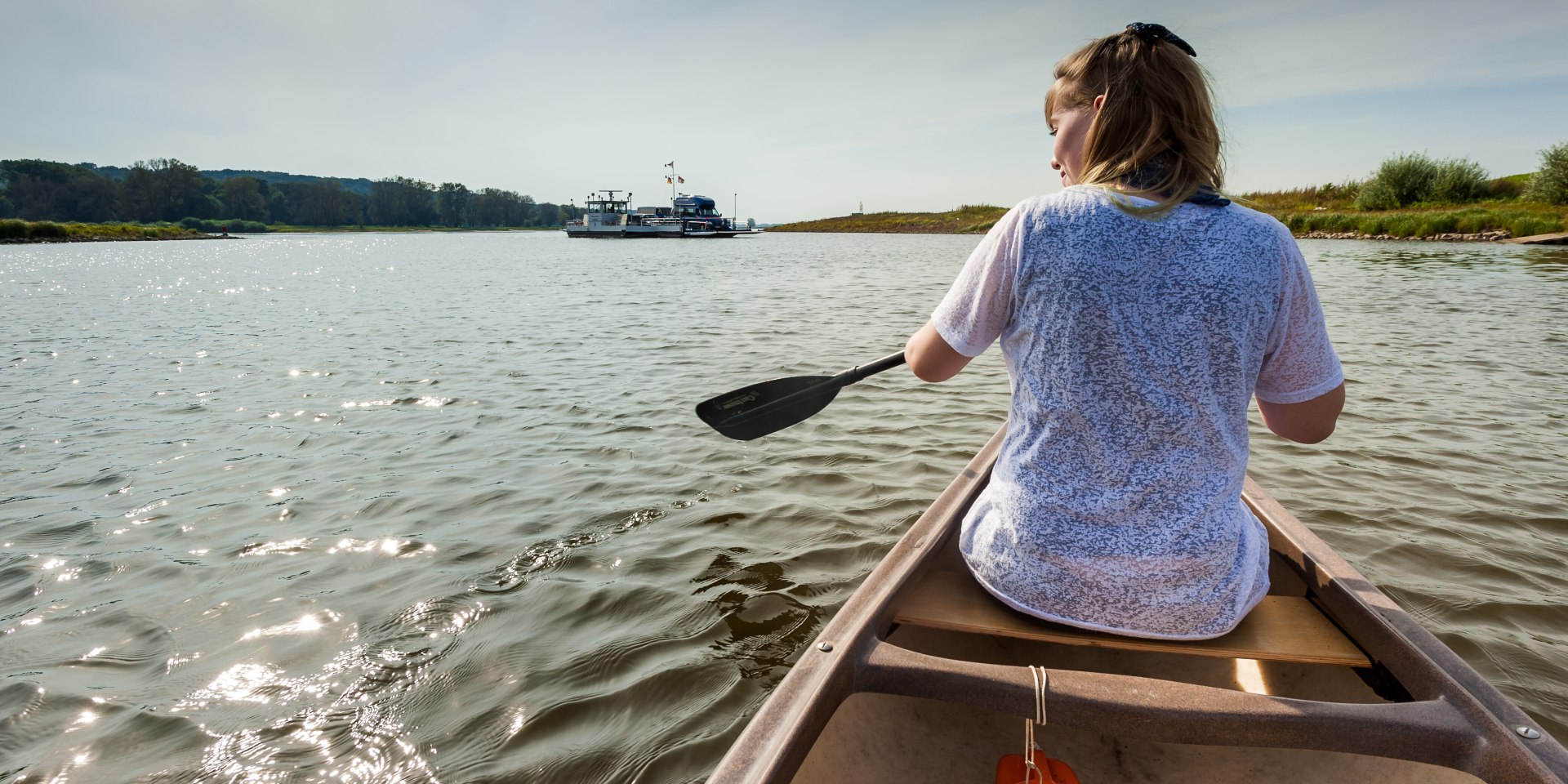 Mit dem Kanu auf der Elbe unterwegs, © Markus Tiemann