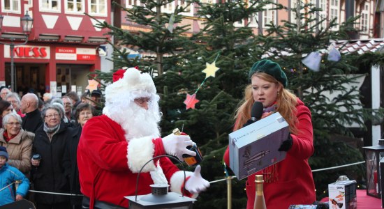 Geschenketauschbörse auf dem Celler Weihnachtsmarkt, © Celle Tourismus und Marketing GmbH